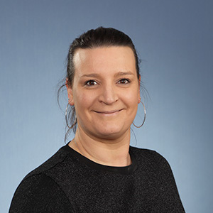 Mme Emilie Pompon, trésorière adjointe