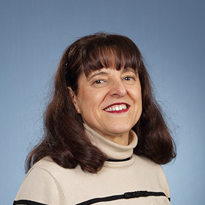 Mme Françoise Pereira, secrétaire