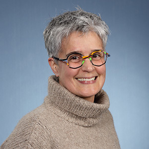 Mme Joelle Sanfratello, membre du bureau